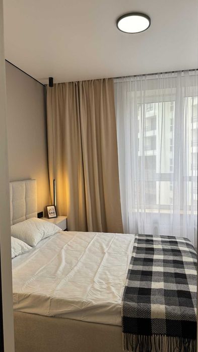 БЕЗ КОМІСІЇ! однокімнатна ВЕЛИКА квартира біля НАБЕРЕЖНОЇ