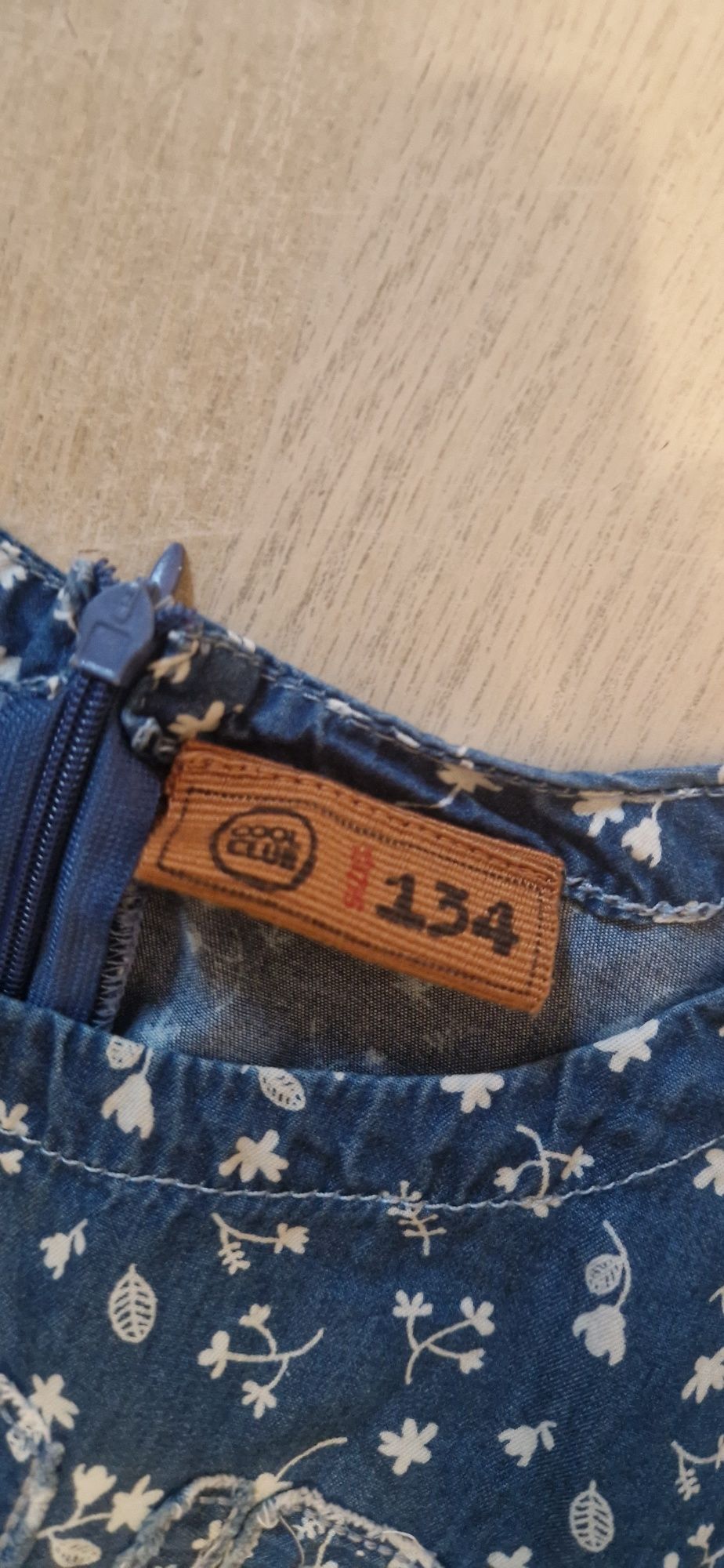 Sukienka na lato dla dziewczynki 134