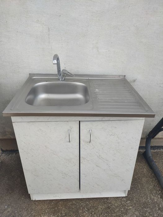 Продам тумбу з мийкою.