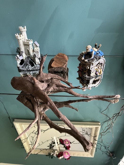 Dekoracje do alwarium konar zamek skarb skały