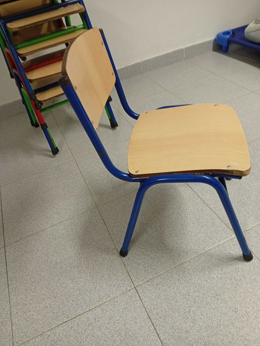 Cadeiras creche/escola