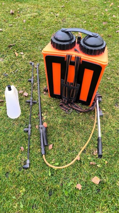 Opryskiwacz plecakowy neptun 15l