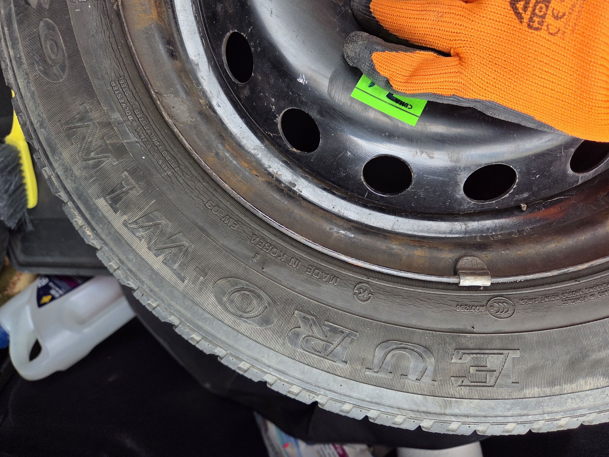 Felgi z oponami 185/65R15