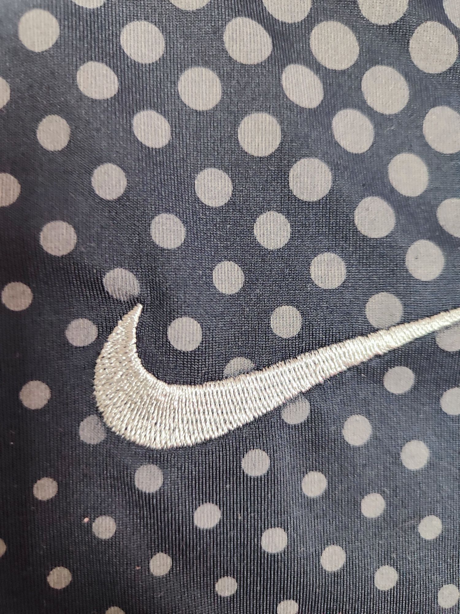 Кофта спортивная р.S Nike