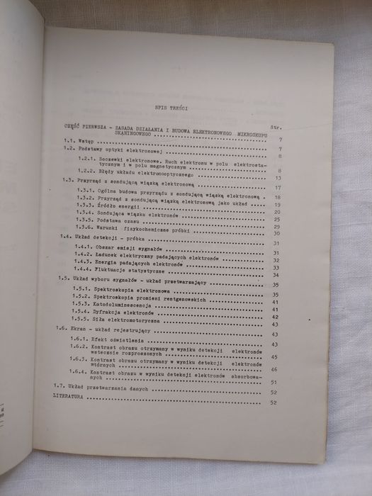 "Elektronowy Mikroskop Skaningowy" - J. Sokołowski, B. Pluta