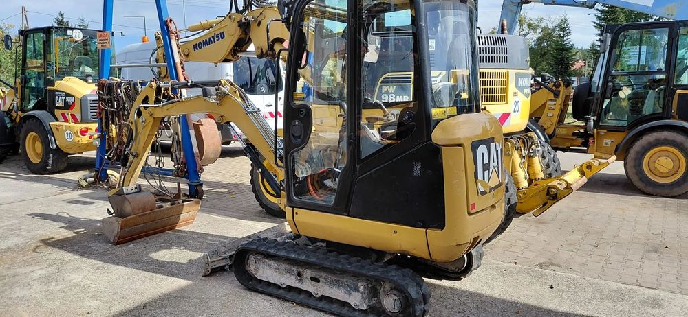 Caterpillar 301.7 (2018r) 301.6 301.8 CAT 301.9  świeżo sprowadzona z Niemiec,serwis do końca w CAT