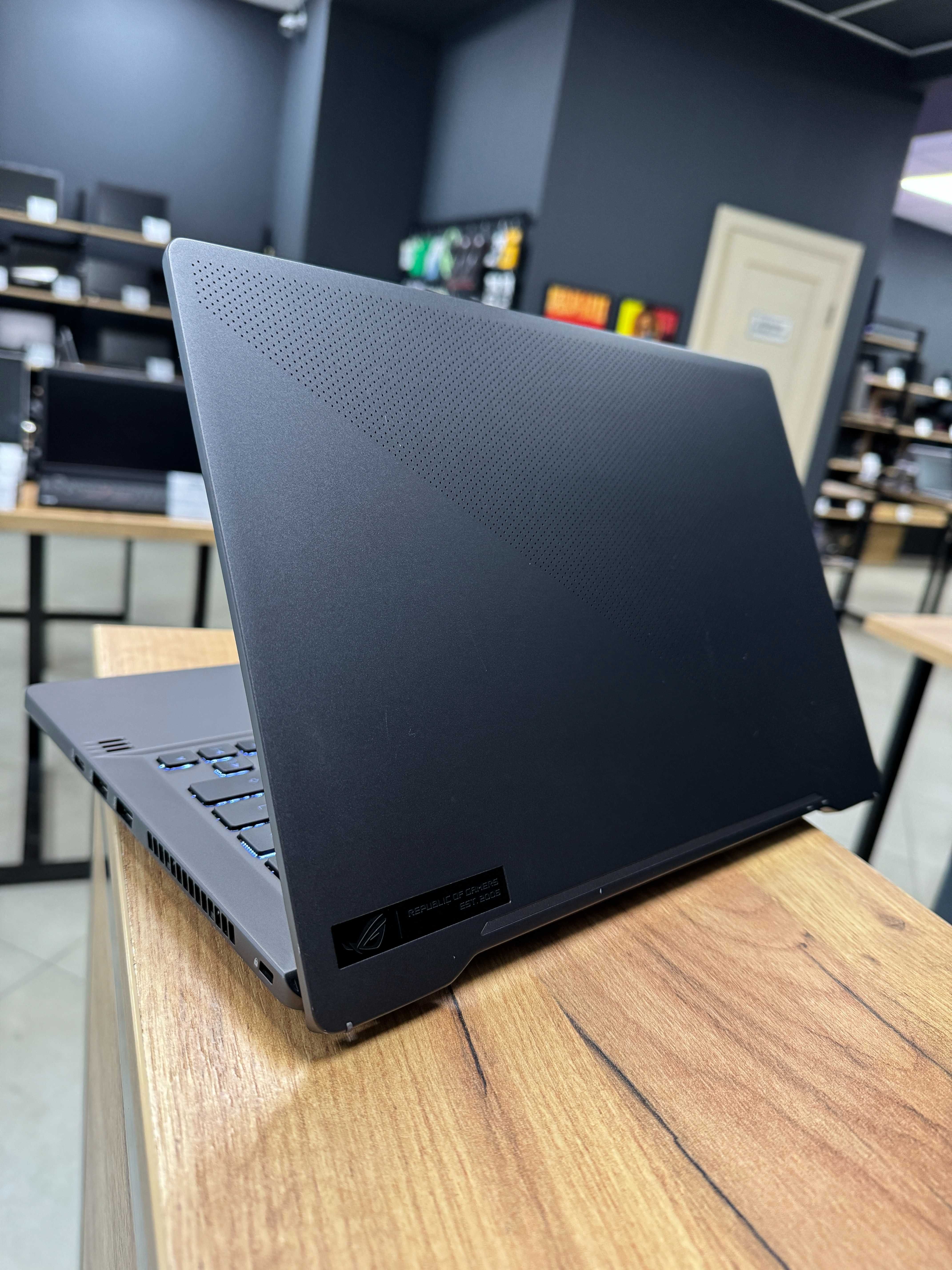 Ігровий ROG Zephyrus G14 - Ryzen 7 4800HS/GTX 1650 Ti 4 GB/FHD 120 Гц