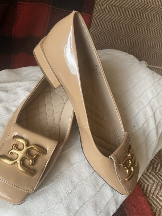 Туфлі жіночі бежевого кольору