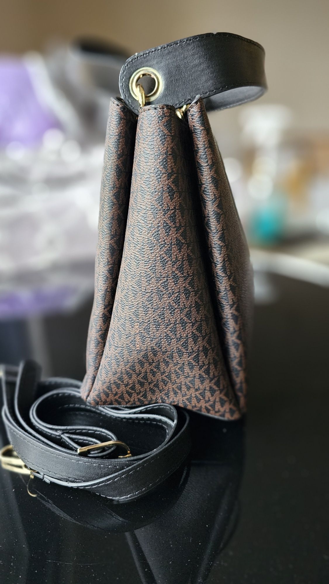 Torebka monogram brąz brelok kors jakość pojemna