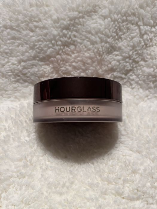 Hourglass Veil Translucent Setting Powder transparentny puder sypki