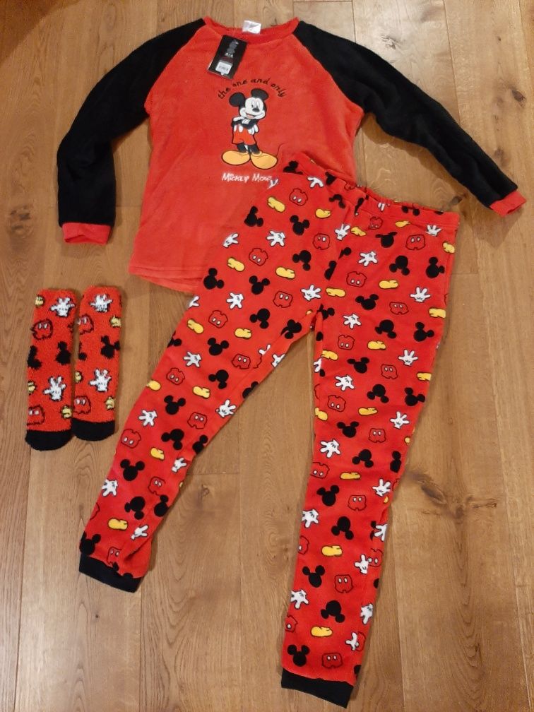 Ciepła pidżama Mickey Mouse że skarpetami rozmiar M/L 158/164