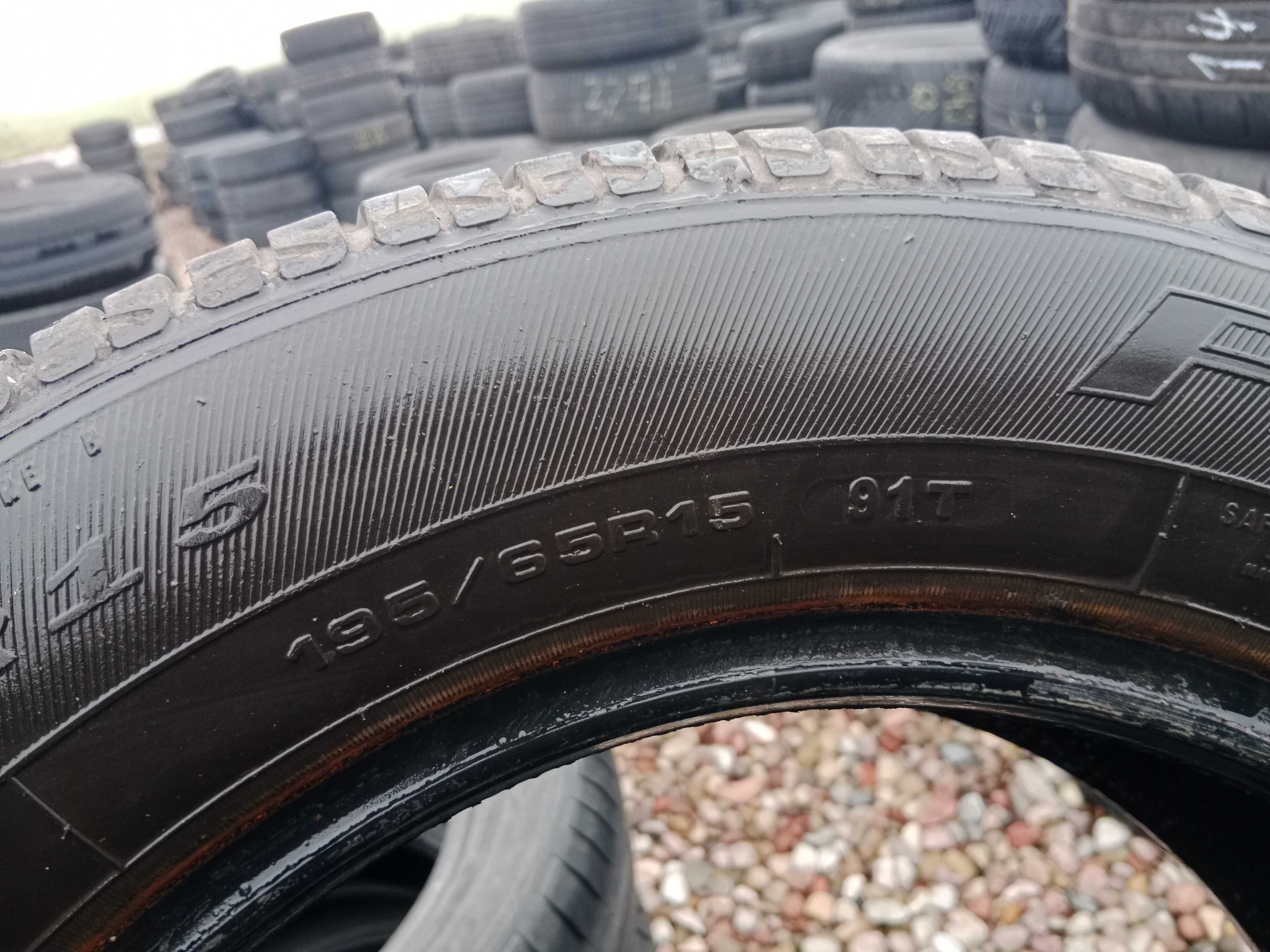 Opona używana 195/65R15 Dębica Passio 2 1szt.