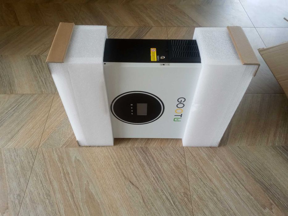 Inwerter falownik hybrydowy GOOTU 8.2KW Hybrid Solar Inverter