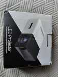 LED projektor nowy