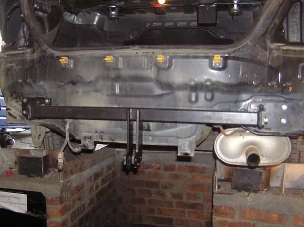 Фаркоп Nissan Almera Classic (2006-2013). Прицепное Нисан Альмера