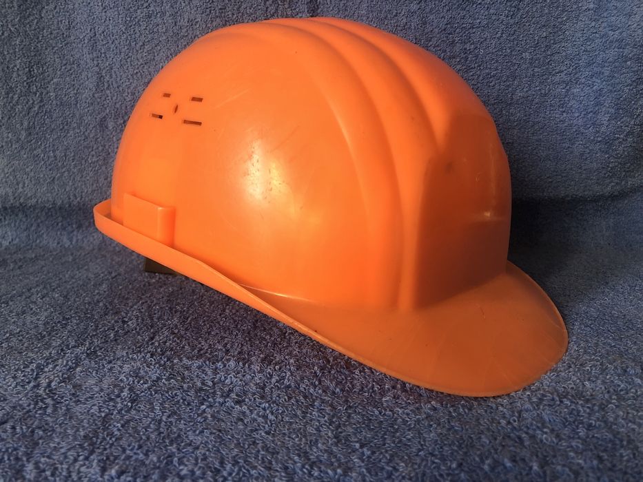 Каска строительная