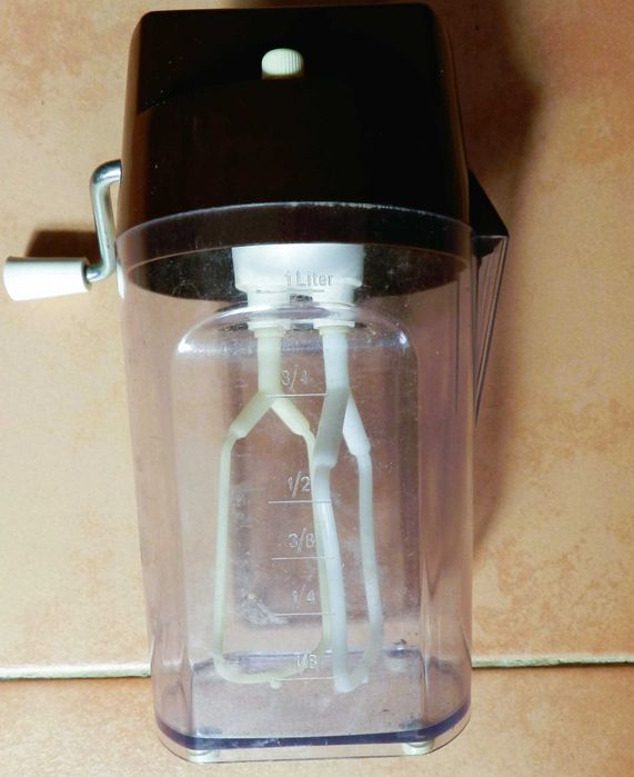 Batedeira Manual
