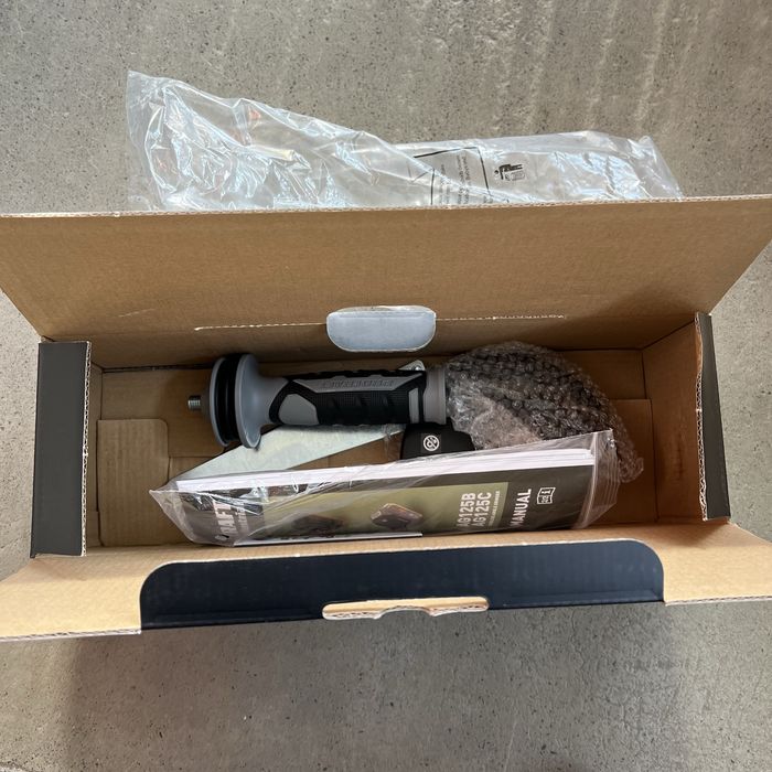 Акумуляторна болгарка Procraft industrial AG125С (без акб та зп)