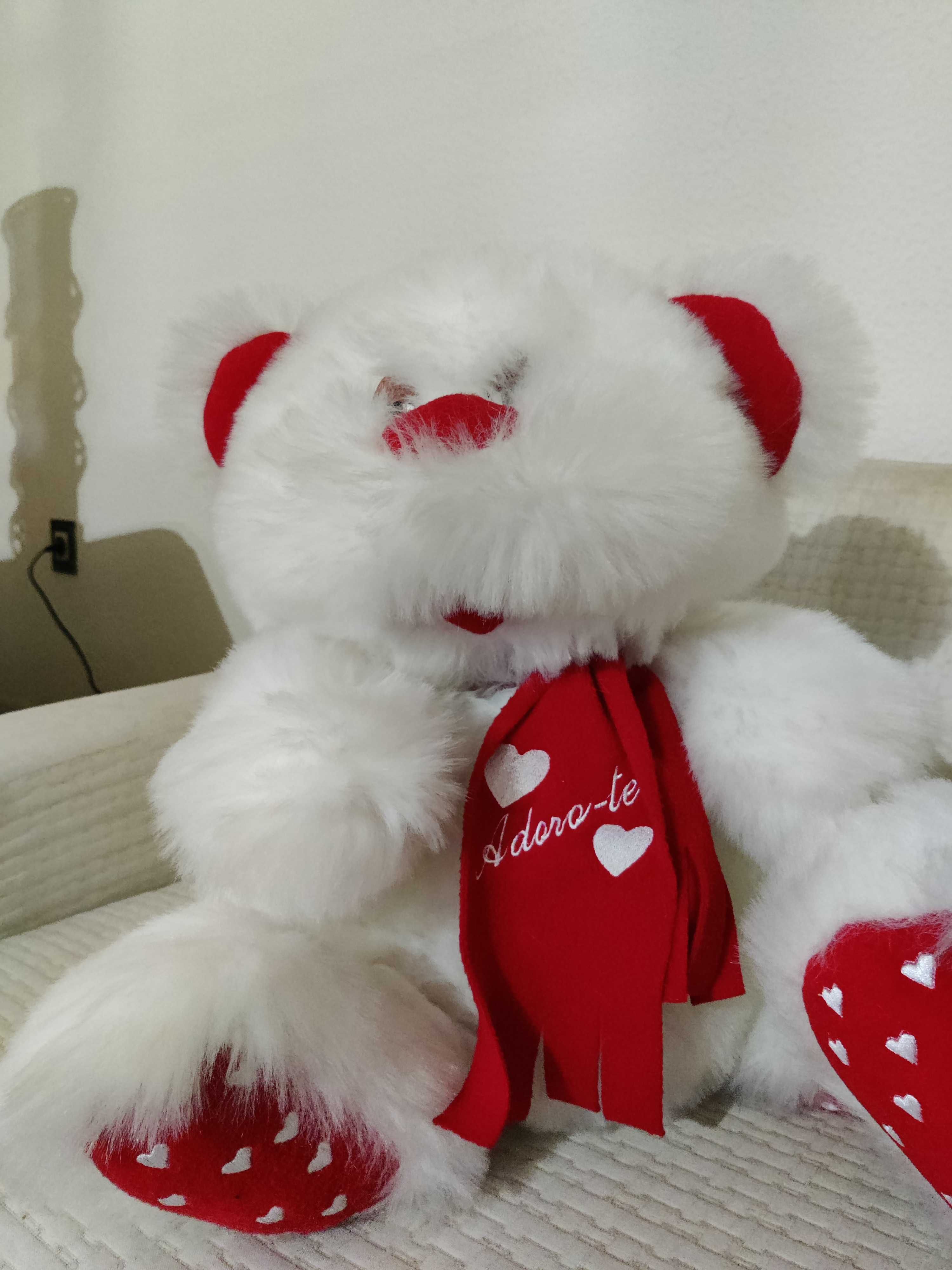 Peluches branco namorados vernelho amo-te amor