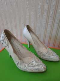 Туфли женские 35-36р, свадебные туфли