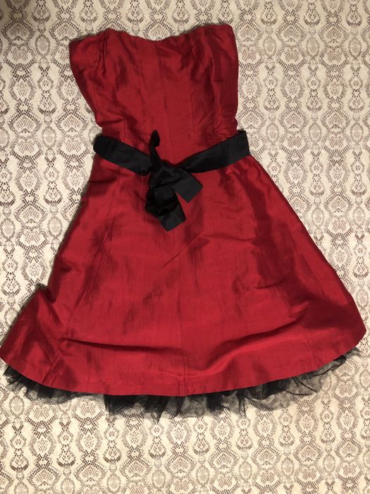 Нарядное платье