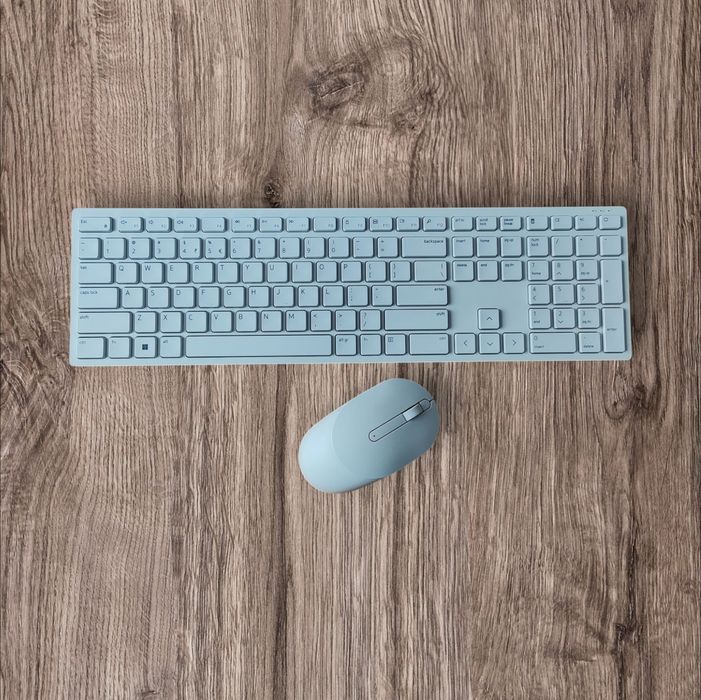 Klawiatura bezprzewodowa Dell z myszką bezprzewodową