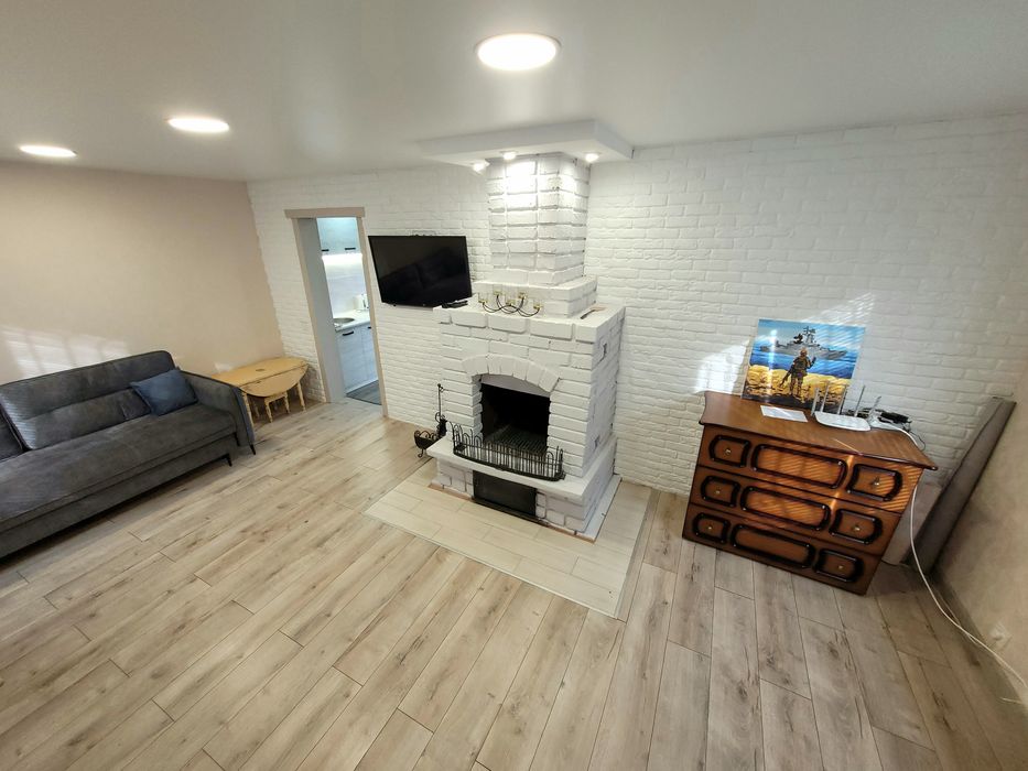 Продам Шикарный Дом -Дача недалеко от Левого берега