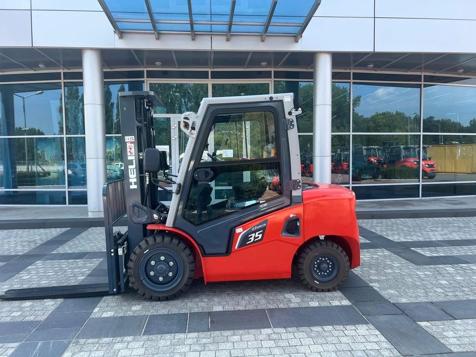 Heli CPCD35-KU24RG3 Diesel 3500 kg Triplex 4,7 Kabina Nowy Kubota  Wózek widłowy HELI CPCD35-KU24RG3 Nowy 2025 ROK 3,5 TON DIESEL !!