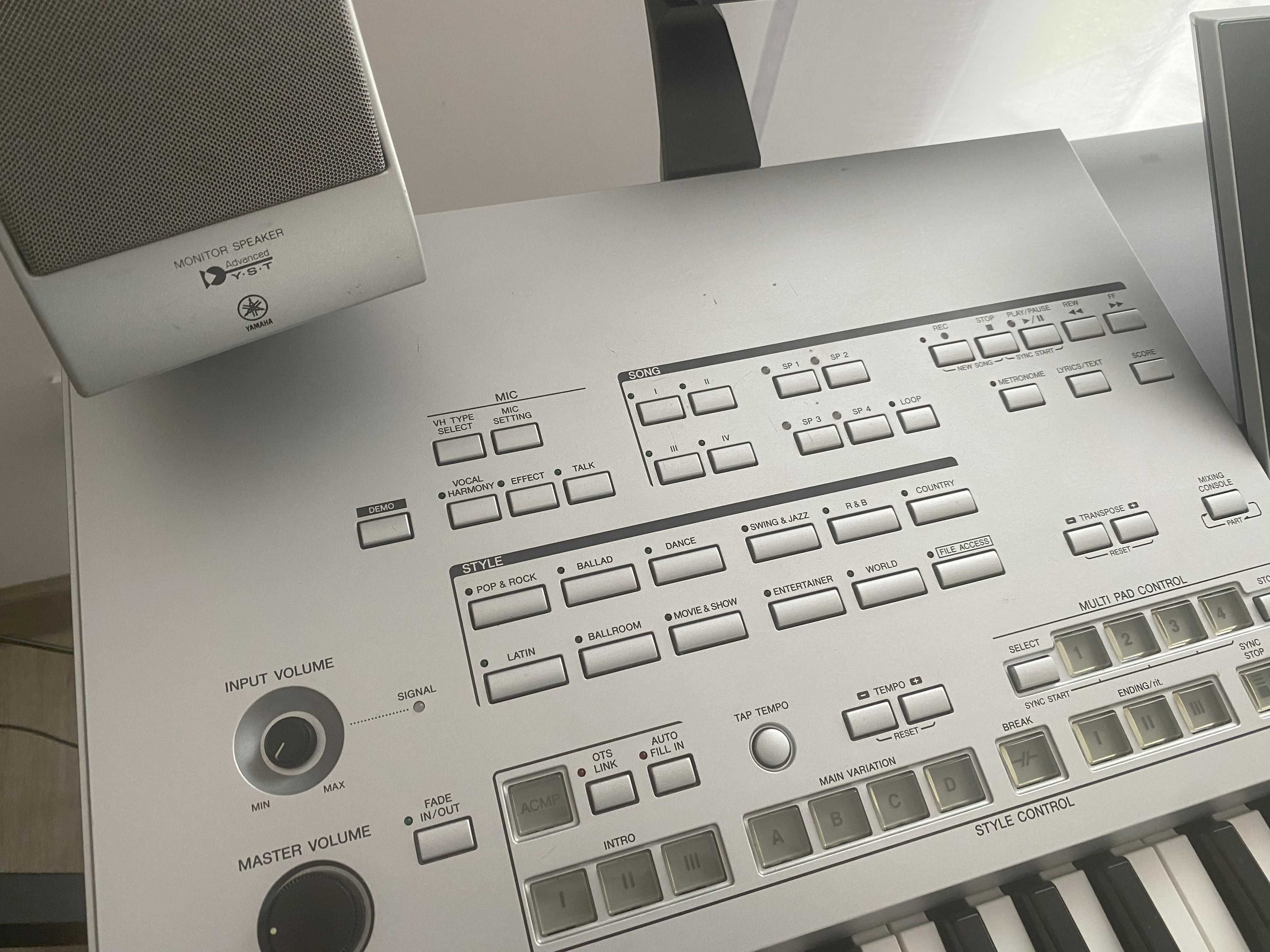 Yamaha tyros 3 plus głośniki