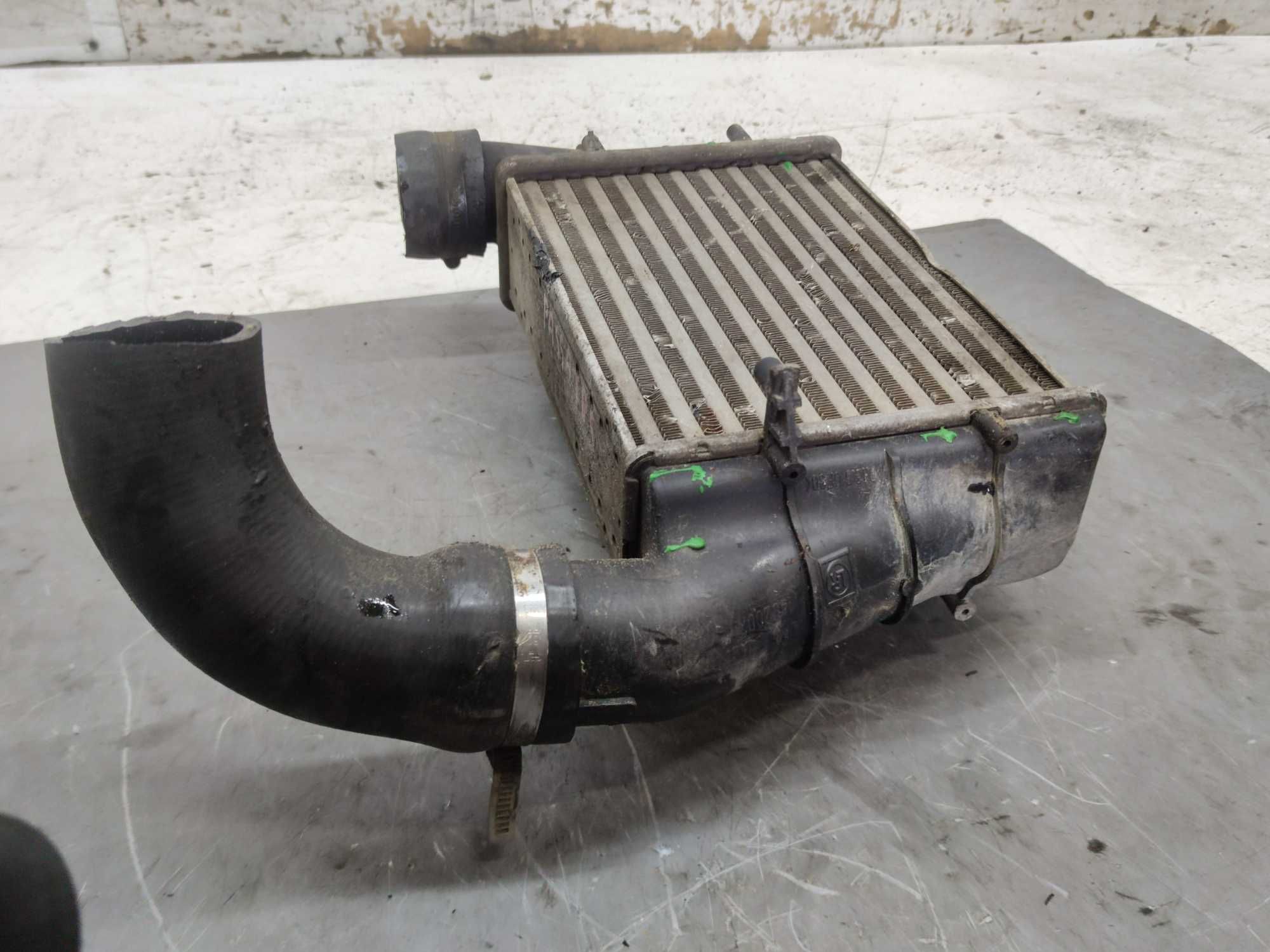 VW Passat B5 1.9 TDI Intercooler Chłodnica Powietrza