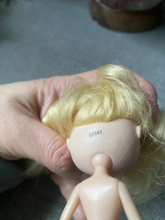 Laleczka mini blythe blond Hasbro