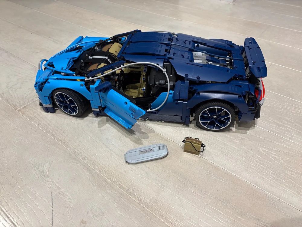 Klocki Technic Bugatti Chiron 42083 z 3599 Elementow