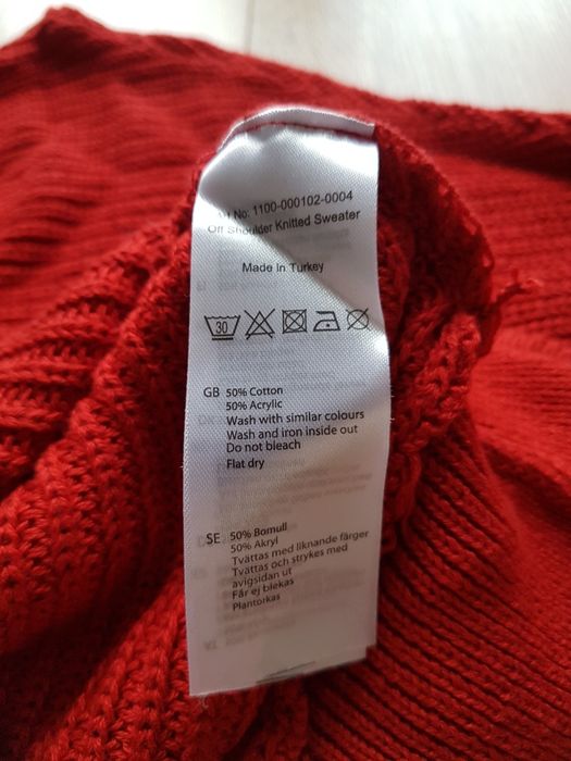 L 40 NA-KD sweter damski motyl bawełna akryl sweterek bawełniany czerw