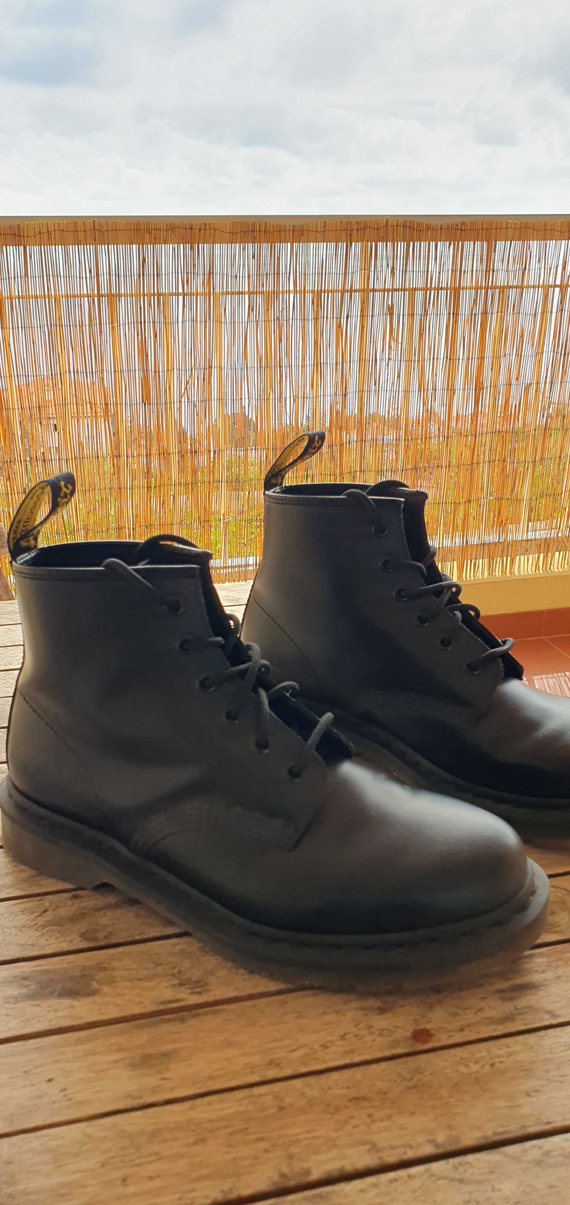 Dr. Martens 101 6 eye - Tamanho 42