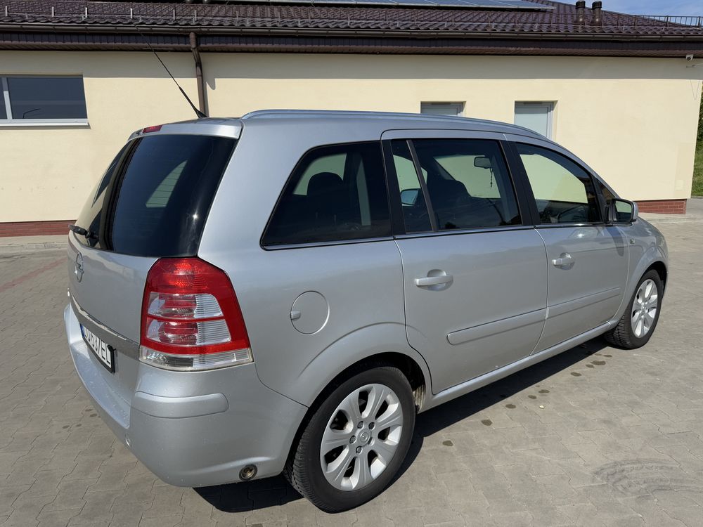 Opel Zafira B 1.8 LPG 7 osobowy