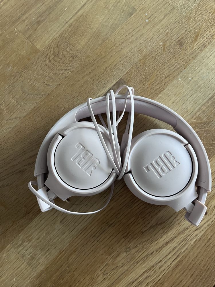 Sluchawki jbl rozowe