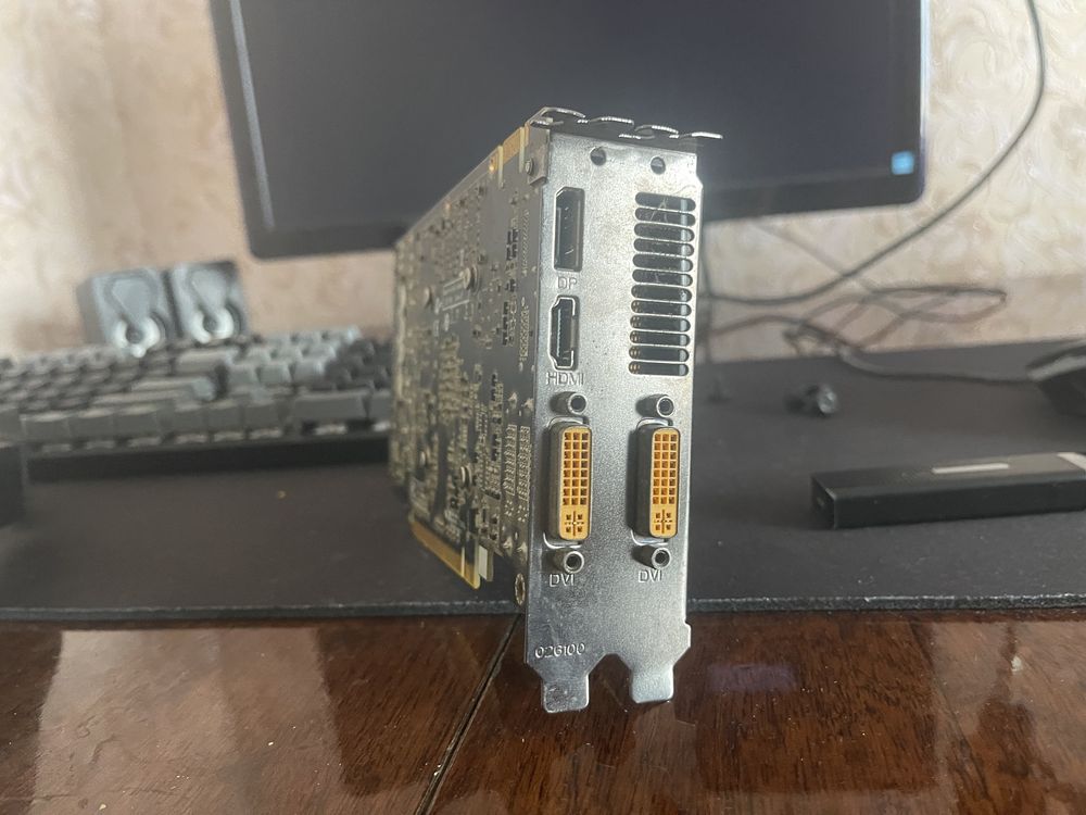 Видео карта gtx 550ti 1gb 192bit