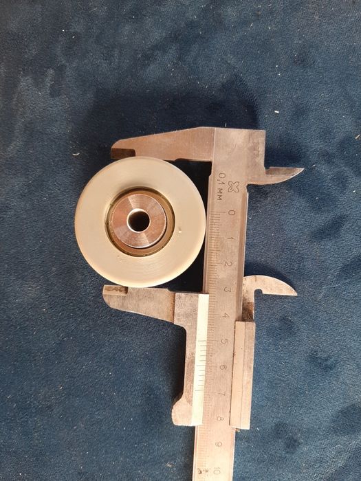 Kolka na łożyskach gumowe 50mm
