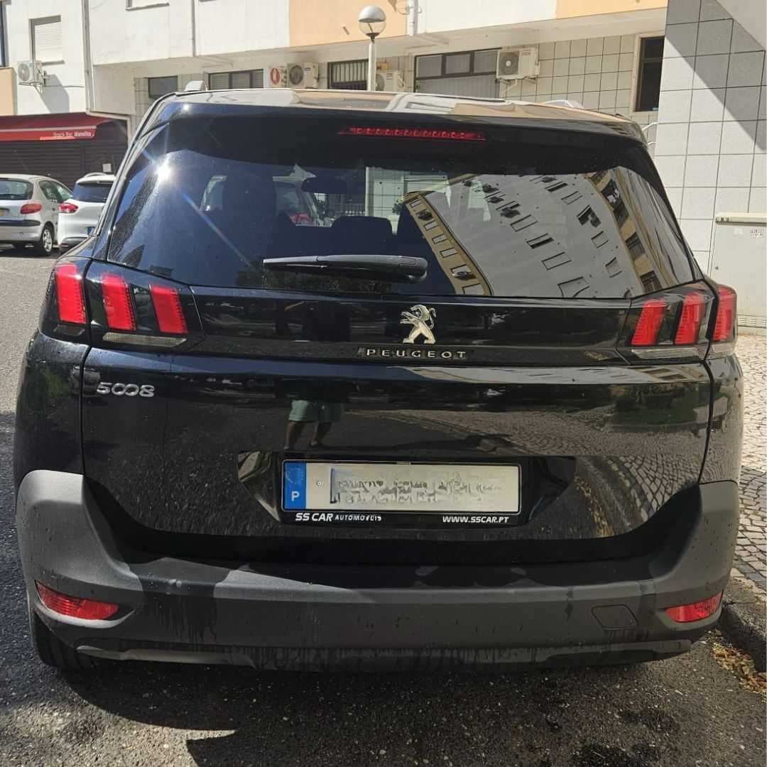 Peugeout 5008 1.2 PureTech 2019