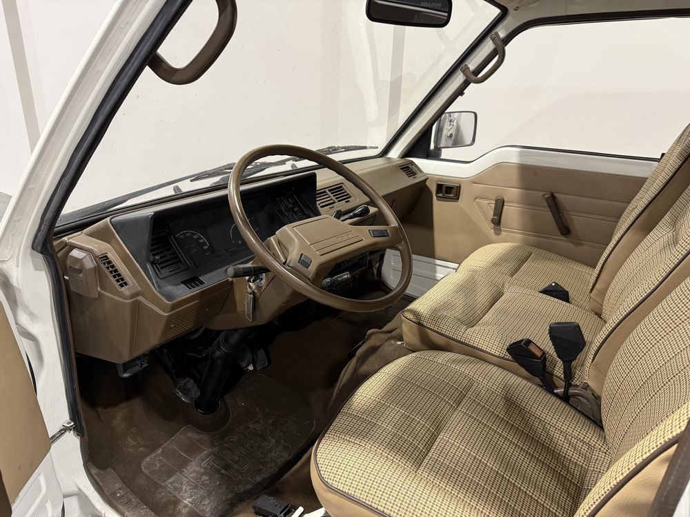 Toyota haice lh51 como nova