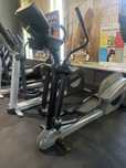 Orbitrek Life Fitness 9500 HR profesjonalny, kompaktowy