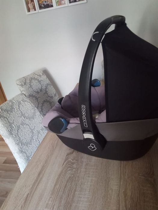 Sprzedam nosidełko Maxi Cosi