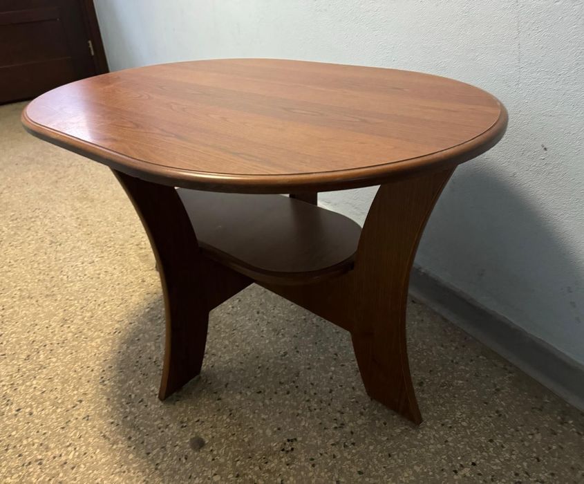 Stolik mały kawowy brązowy