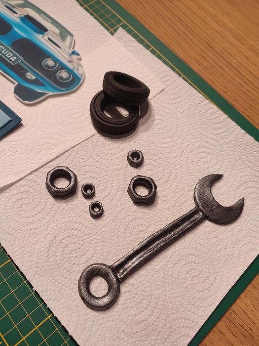 Zestaw dekoracji z masy cukrowej barracuda auto mechanik na tort