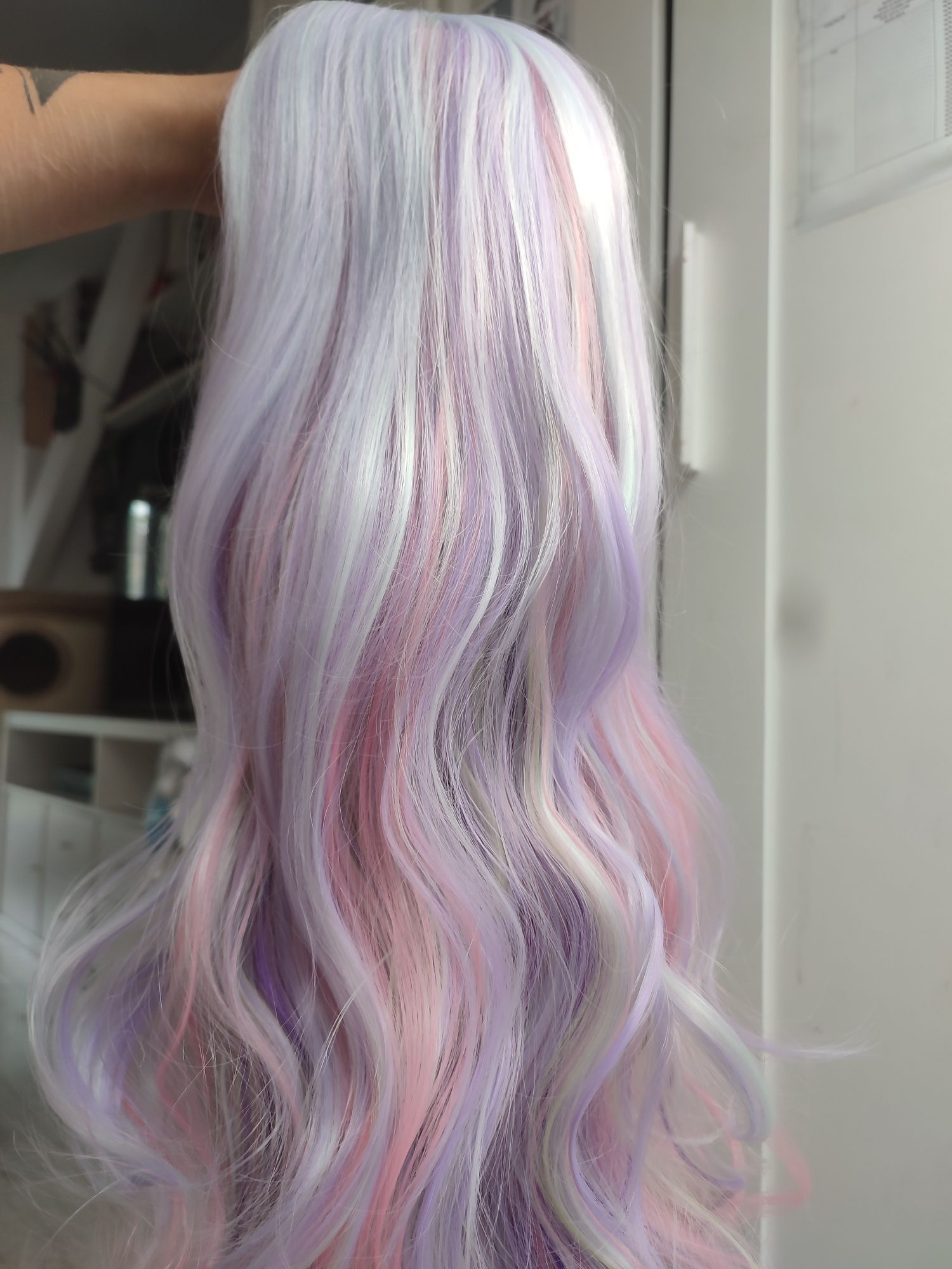 Peruka WIG unicorn kolorowa długa gęsta fale cosplay