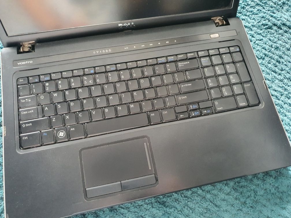 Dell Vostro 3700