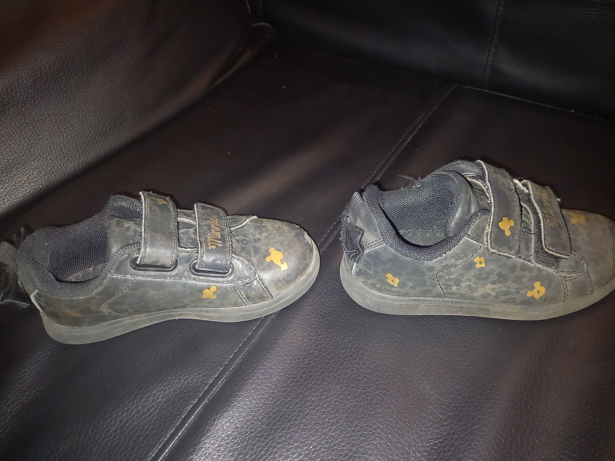 Buty dla dziewczynki rozmiar wkładki 16 cm