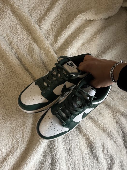 nike dunk low michigan state 41