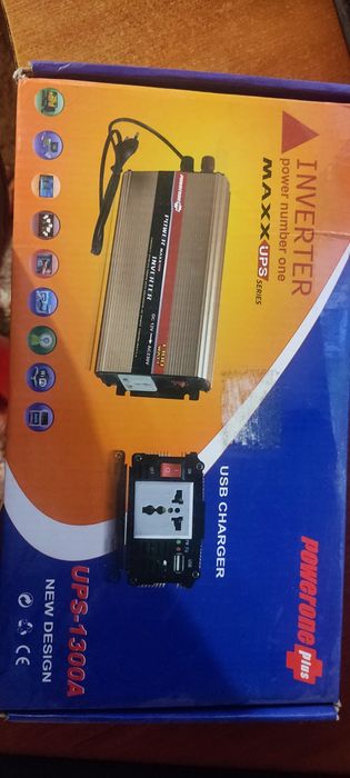 Инвертор Powerone 600W с Зарядкой 12V220V UPS