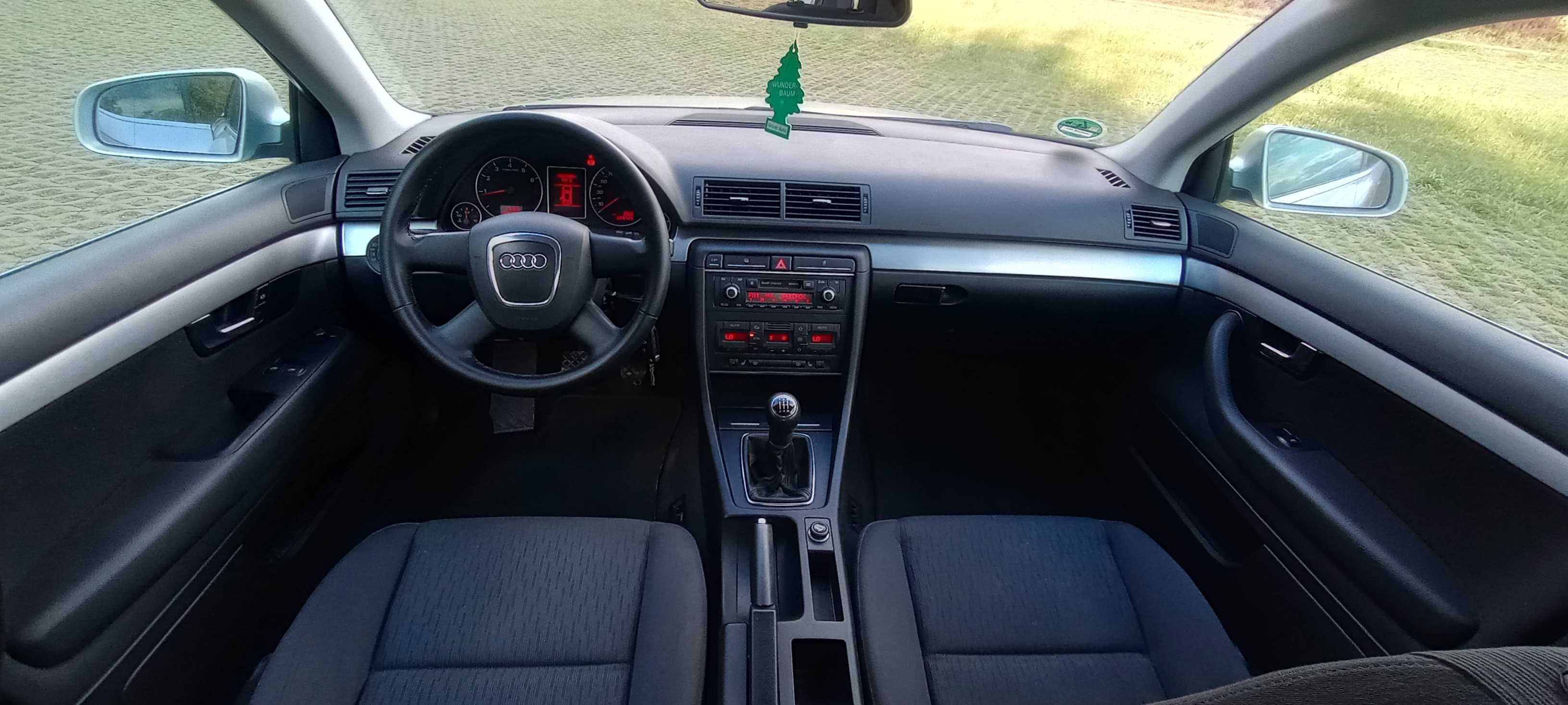 Audi A4 B7 1.6 benzyna MPI z Niemiec